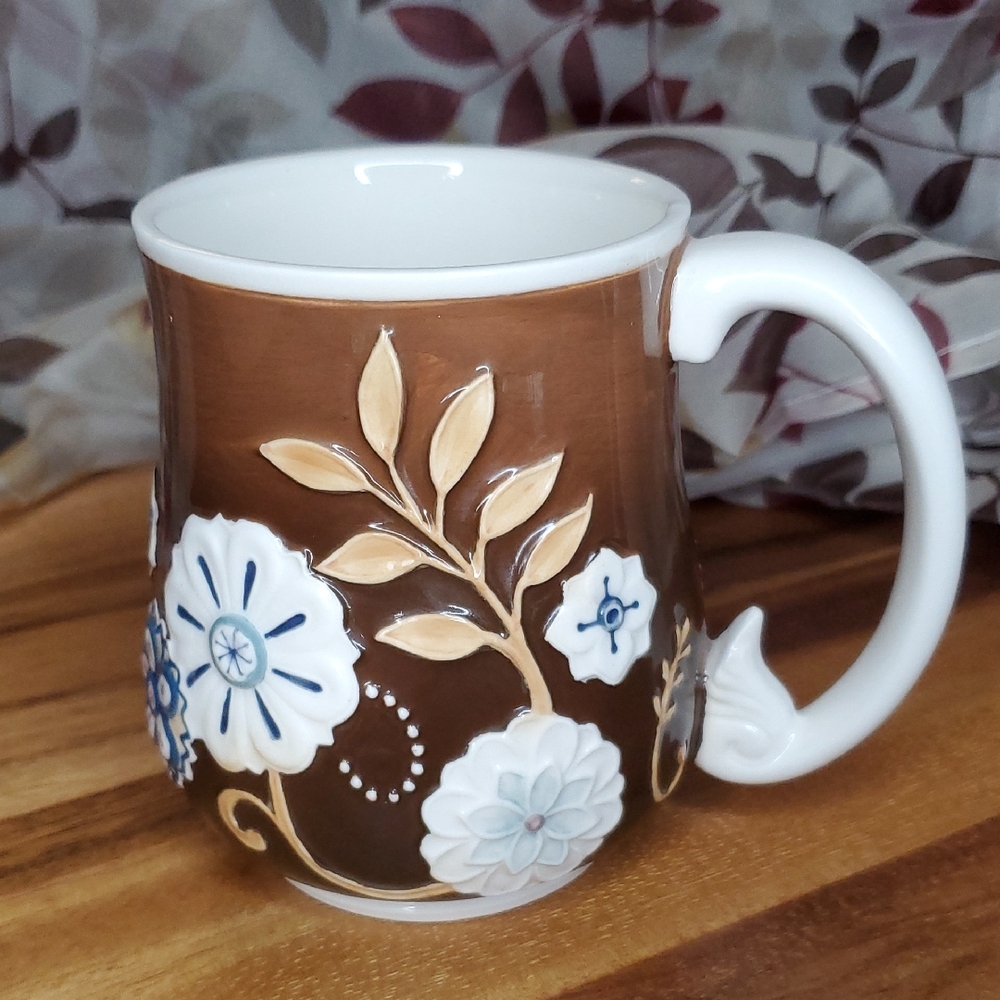 Floral‎ Brown & Blue Ceramic Mug
